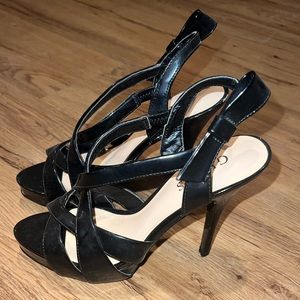 Guess Heels with bow
